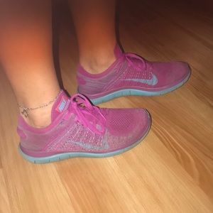 Nike free 4.0 fly knit